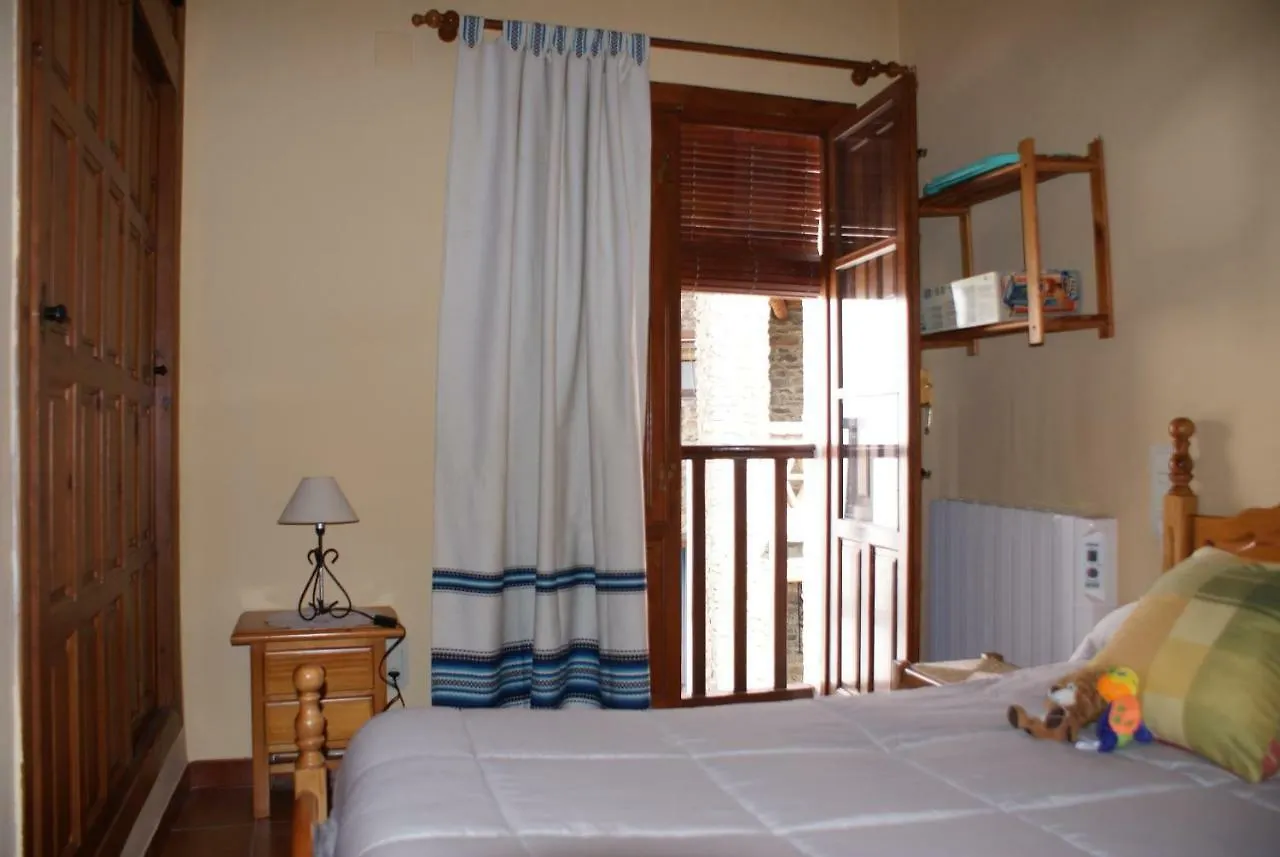 Casa De La Ermita Guest House Bubion